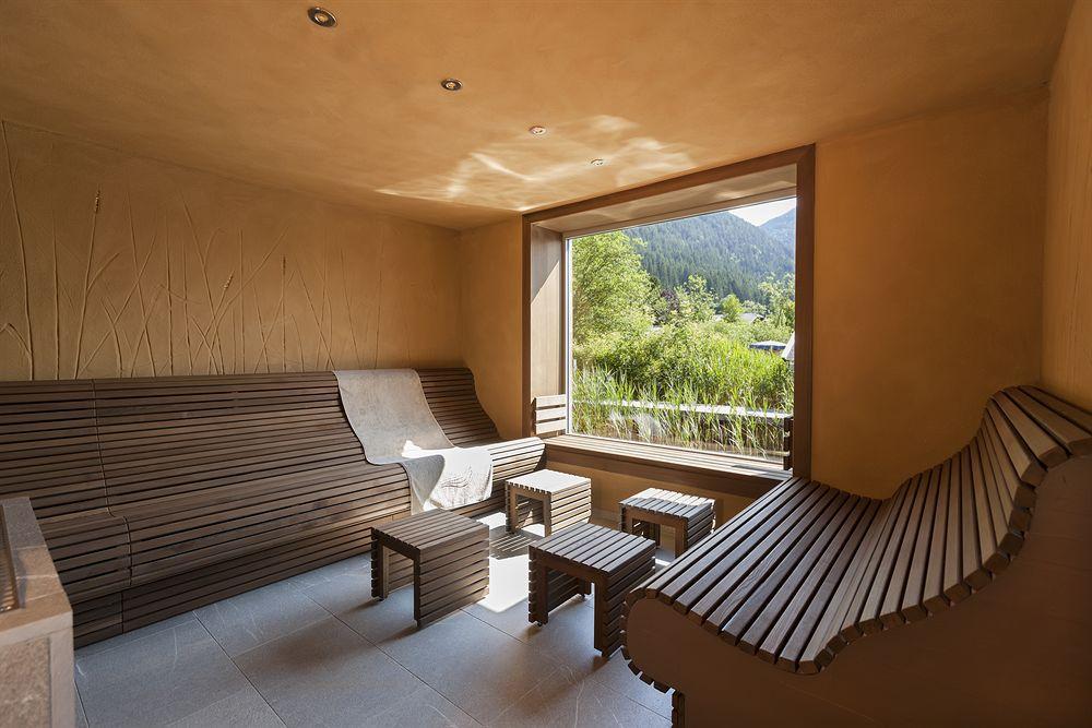 Strandhotel Am Weissensee Exterior foto