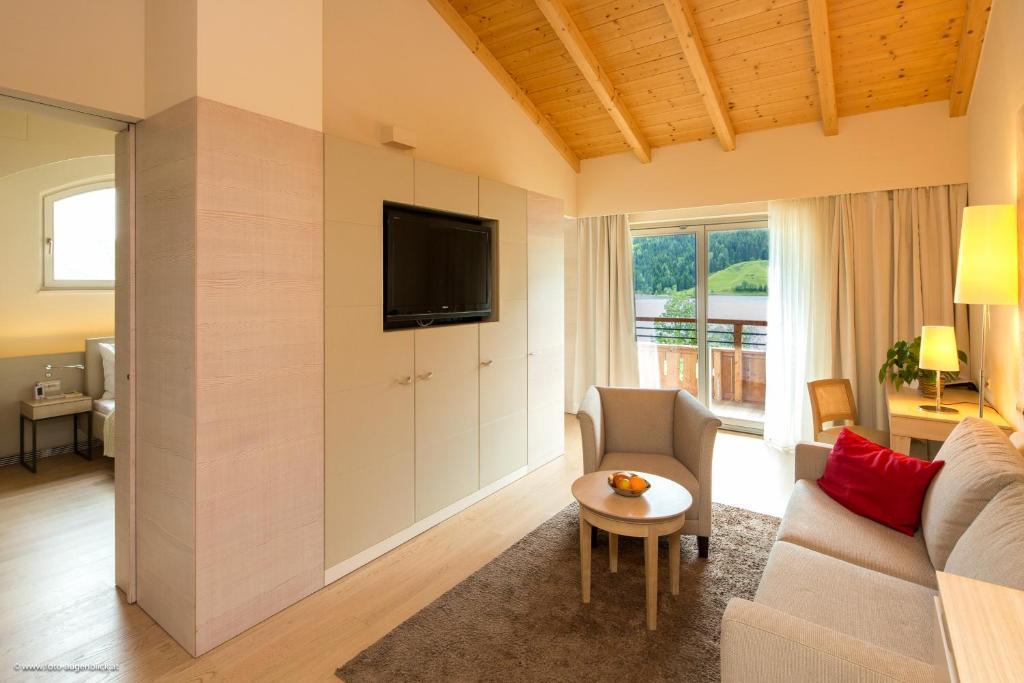 Strandhotel Am Weissensee Quarto foto